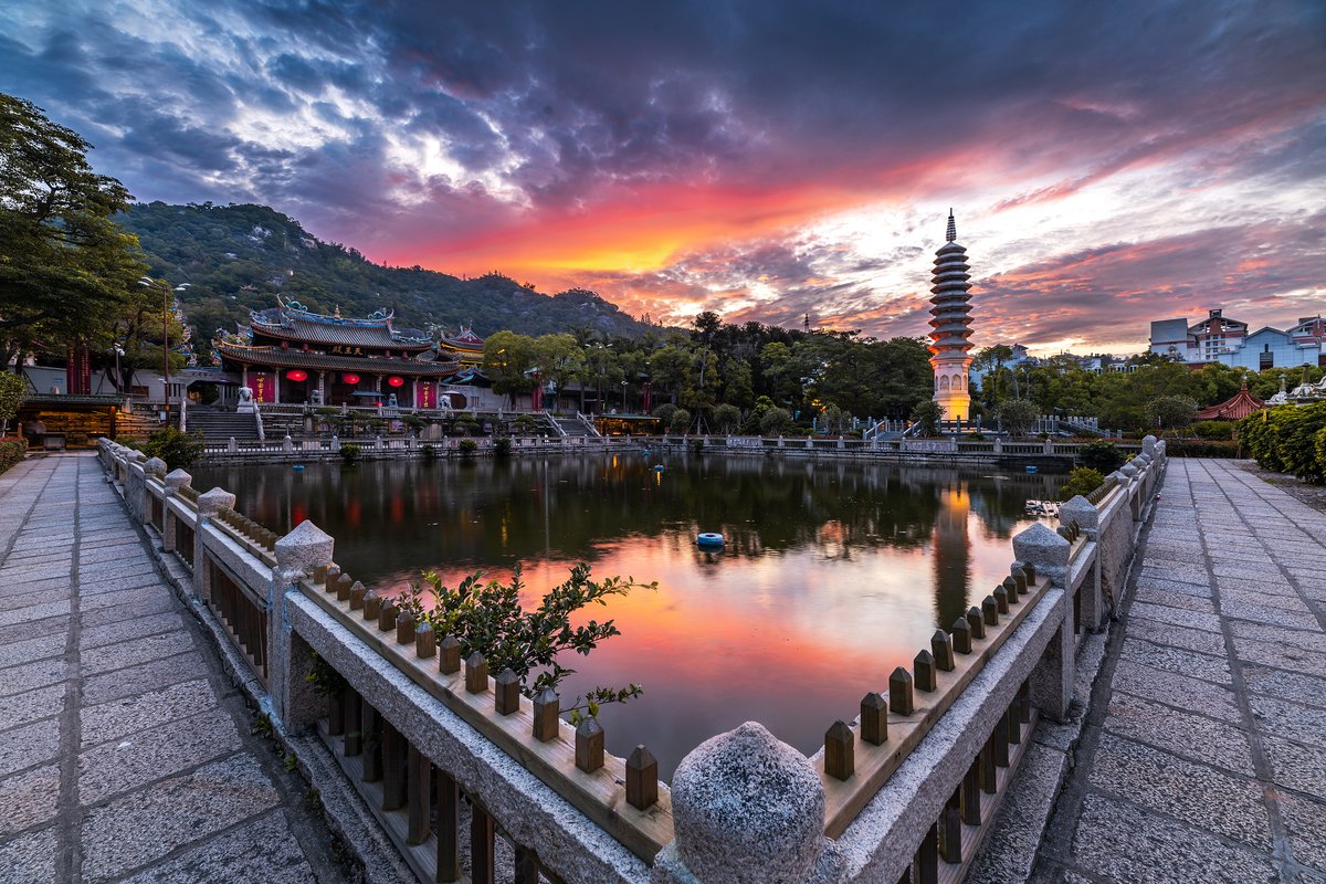 【厦门市区专职导游】“鹭岛”迎风踏浪邂逅橘子海与青春片—扬帆