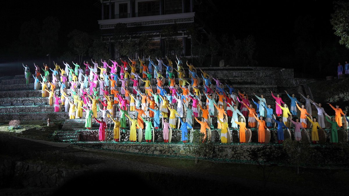 【初识武夷·奔赴山野】抵达武夷山→度假5钻酒店-  可选张艺