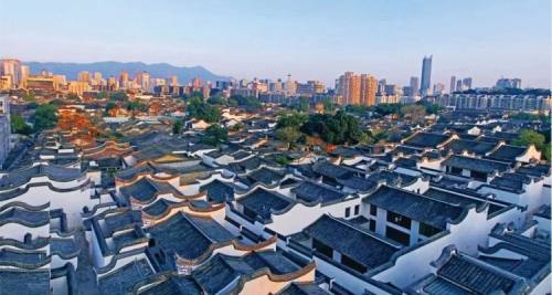 福建福州+平潭岛3日2晚自由行·【虎纠欢迎你3】首日平潭六十八海里+龙王头沙滩+次日林则徐纪念馆+6人以下1小时中文人工讲解（9点30分场次）+三坊七巷的爱心树+严复故居+尾日鼓山+十八景园【不含用车+赠送取消险】