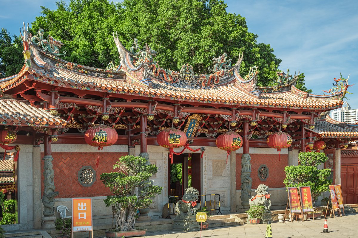 漫品古城（自由活动）●『关岳庙』→『天后宫』→『钟楼』→『西