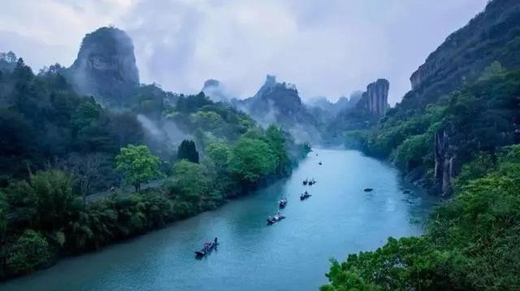 武夷山+九曲溪漂流2日1晚跟团游·『 10人纯玩小团』武夷山全景「5钻度假酒店」+保证上午竹筏+赠茶体验+24小时接送站