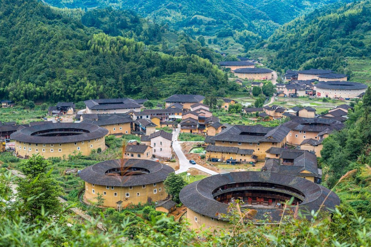 土楼VIP 8人团：打卡圆楼王『永定高北土楼王』承启楼+小桥