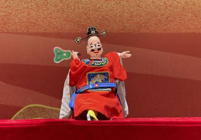 去泉州正音书院看非遗演出，票怎么约、要不要找旅行社排？