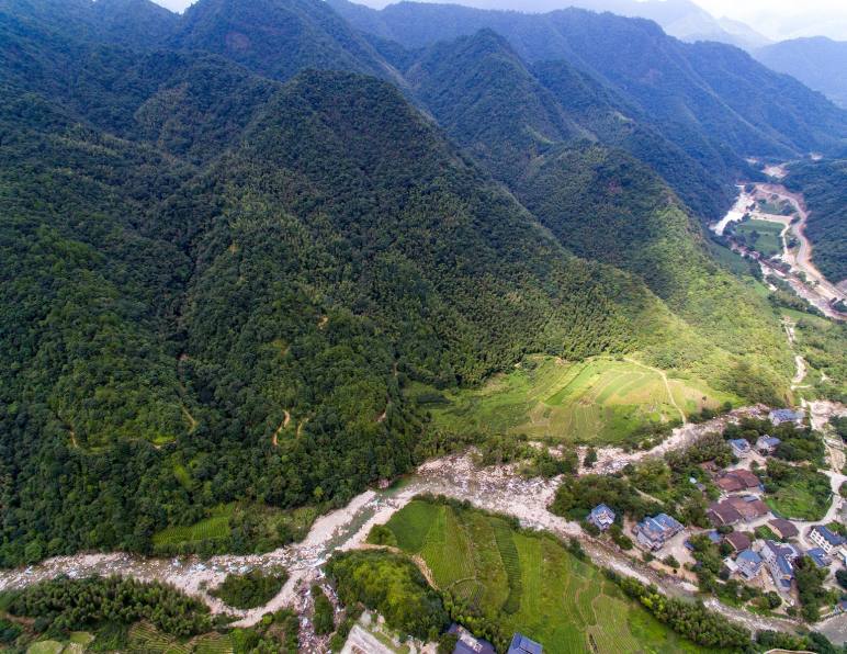 十月下旬去武夷山赏秋喝茶要找旅行社吗？拾秋地图、竹筏抢票与外围交通一次说清