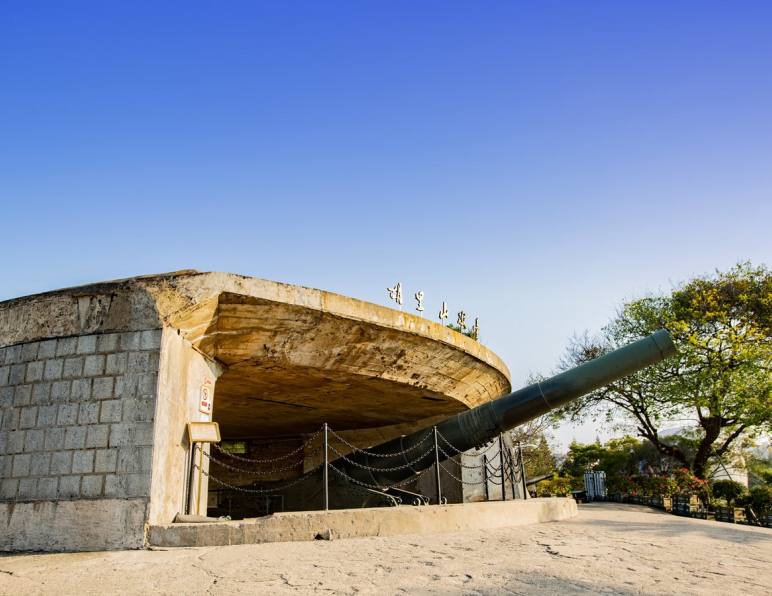 厦门带娃玩免费景点怎么走？环岛路、厦大与集美的亲子路线与包车建议